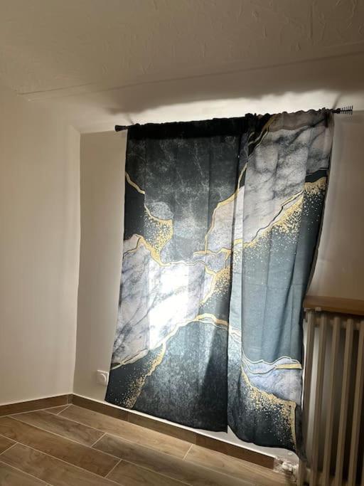 Charmante Studio Ligne 13 Tram 5 Saint Denis بيارفيت-سور-سين المظهر الخارجي الصورة