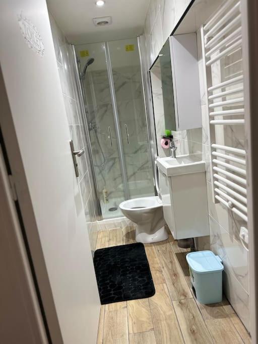 Charmante Studio Ligne 13 Tram 5 Saint Denis بيارفيت-سور-سين المظهر الخارجي الصورة